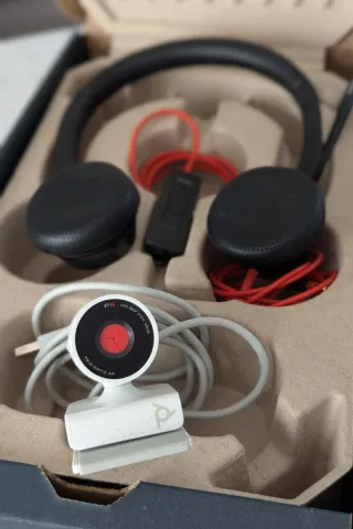 Poly Studio P5 Kit Webcam + Cuffie