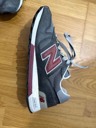 New Balance 1300 Gris/Rojo