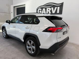 Toyota RAV4 2021