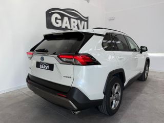 Toyota RAV4 2021