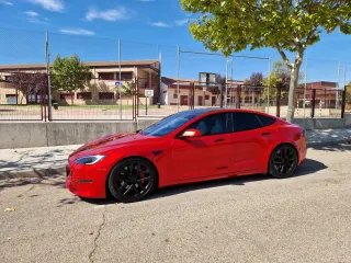 Tesla model S Plaid 2023 HW4