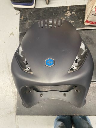 Frontal Piaggio Zip 4T gris