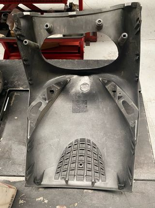 Frontal Piaggio Zip 4T gris