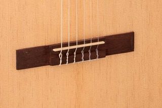 Guitarra Clásica Admira Lena Electrificada Cut