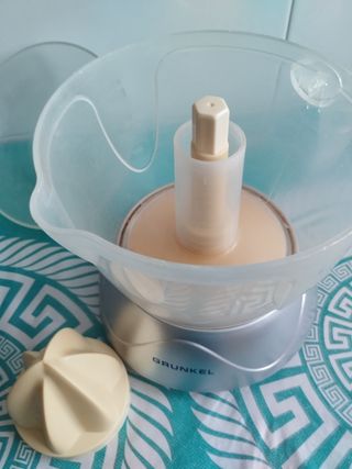 Exprimidor Grunkel con jarra