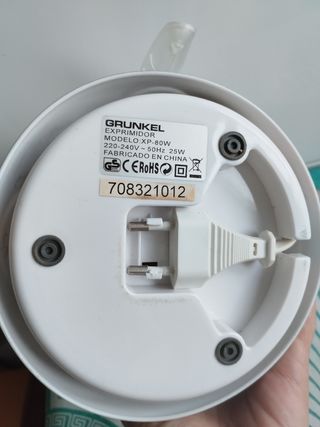 Exprimidor Grunkel con jarra