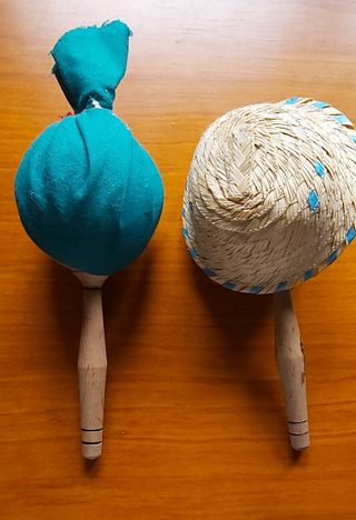 Par Maracas Artesanais Cubanas