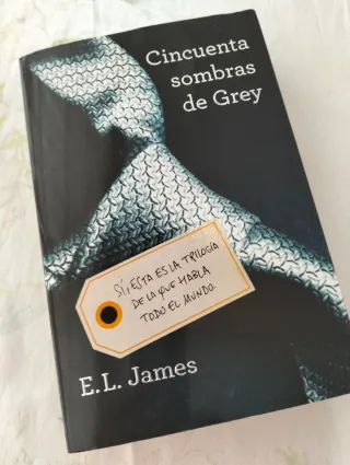 CINCUENTA SOMBRAS DE GREY