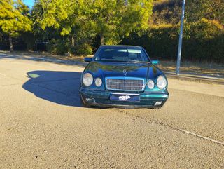 Mercedes-Benz Classe E 300