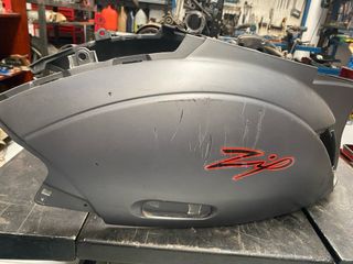 Carenado Piaggio Zip 50 Gris