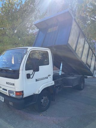 Nissan Cabstar 1999