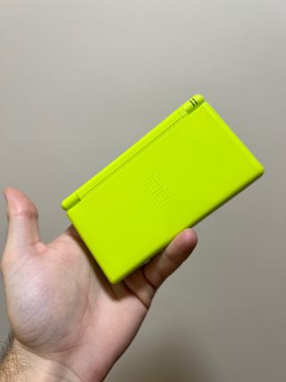 Nintendo DS Verde Lima