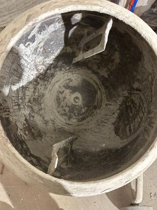 Hormigonera y 8 sacos arlita