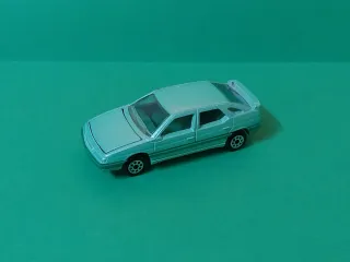 Coche a escala Majorette Citroën XM 