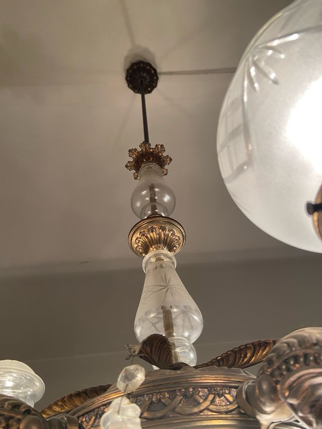 Lámpara de techo antigua cristal y metal