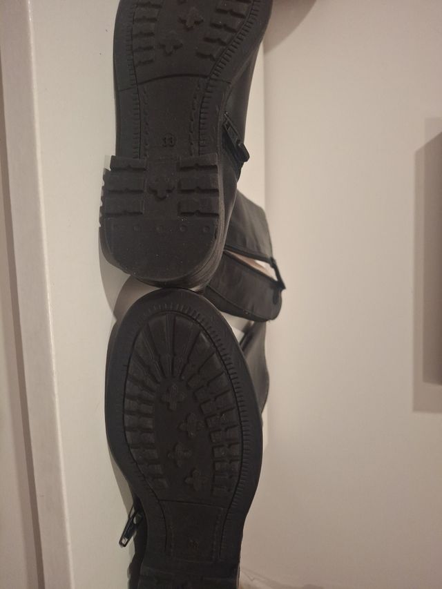 Botas piel caña alta niña talla 33