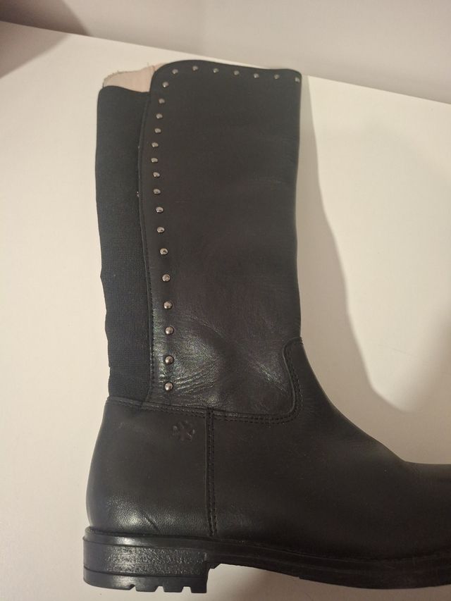 Botas piel caña alta niña talla 33