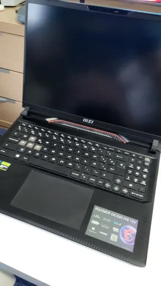 MSI Raider GE68 HX Laptop 