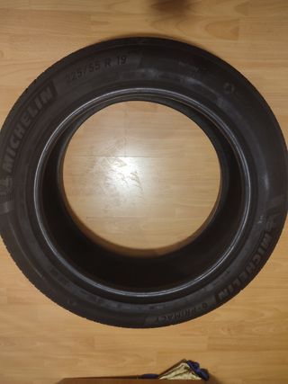 Neumático Michelin primancy  225/55R19
