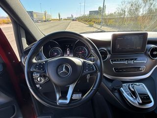 Mercedes-Benz Clase V300d 4 Matic AMG