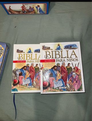 Libros infantiles religiosos De Dios 
