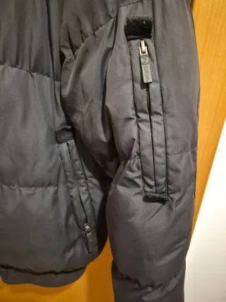 Plumas Inside Hombre Negro