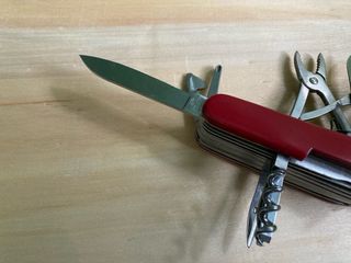 Canivete Victorinox SwissChamp Vermelho