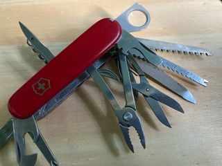 Canivete Victorinox SwissChamp Vermelho
