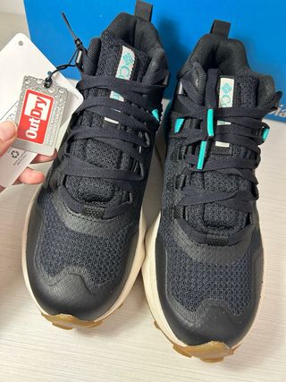 Zapatillas Columbia Mujer Negras y Turquesa