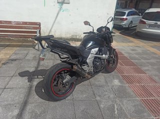 Kawasaki Z750 Negra