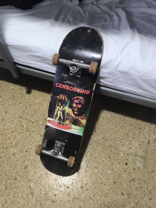 Tabla de Skate con Diseño Censorship