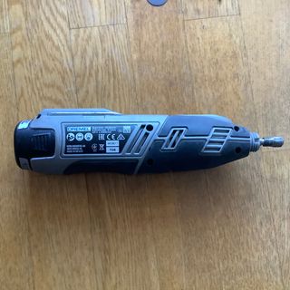 Dremel 8220 Herramienta Multiusos 12V Li-Ion LED