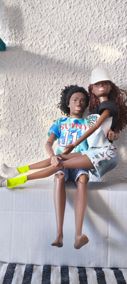 Muñecos escala 1/6 sin estrenar