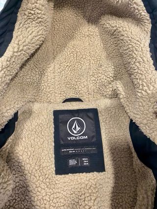 Parka Volcom Negra Talla M en perfecto estado 
