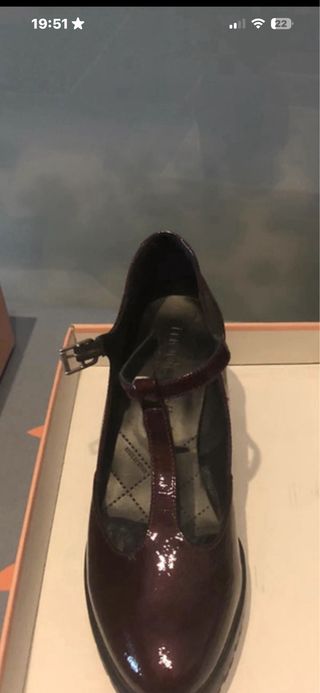 Zapatos de tacón bourdeos talla 37