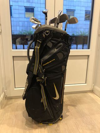 Bolsa Golf Nike y Palos PGA