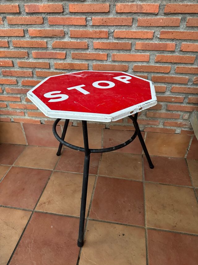 Mesa Vintage Señal STOP