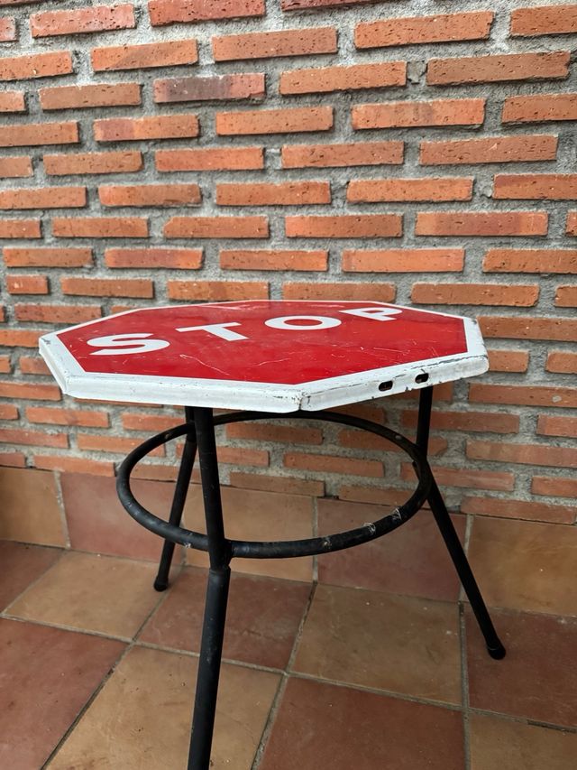 Mesa Vintage Señal STOP