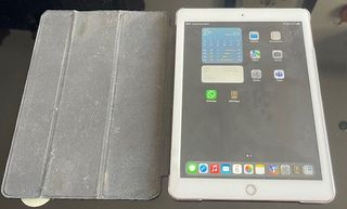 iPad 6ª Gen 32GB Rosa