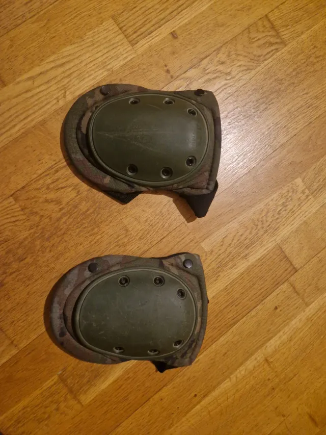 Rodilleras tácticas militares