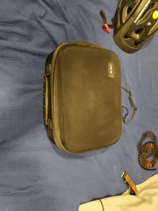 Oculus Quest 2 VR Headset