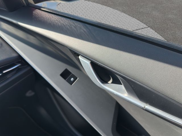 KIA Niro 1.6 GDi HEV 104kW 141CV Drive