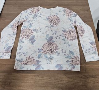 Sudadera floral mujer