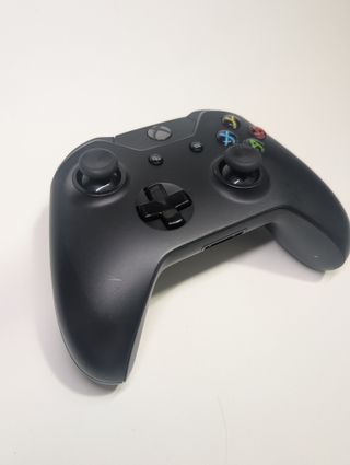 Mando Xbox One Original Negro