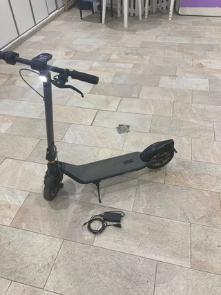 Patinete Eléctrico C. Cotek