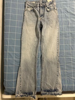 Pantalón vaquero Zara flare azul T.36