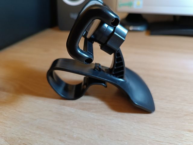 PORTA CELLULARE PER AUTO