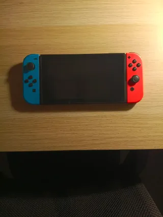 Nintendo Switch Azul y Rojo
