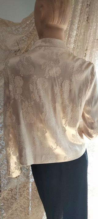 Chaqueta Wallis cuello Mao beige floral