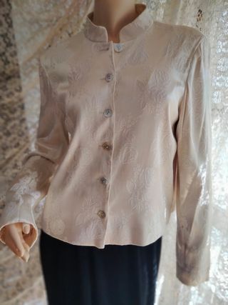 Chaqueta Wallis cuello Mao beige floral